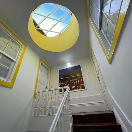 Owls Hostel Porto